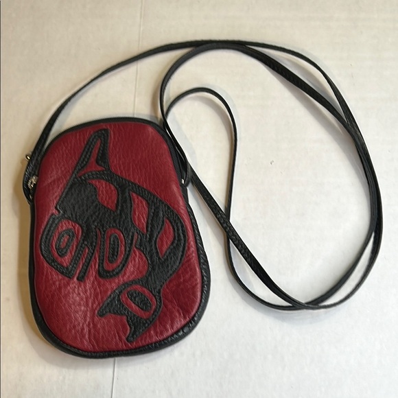 SPIRT OF THE WILD GENUINE SOFT LEATHER KILLER WHALE PURSE NATIVE AMERICAN - Picture 1 of 12